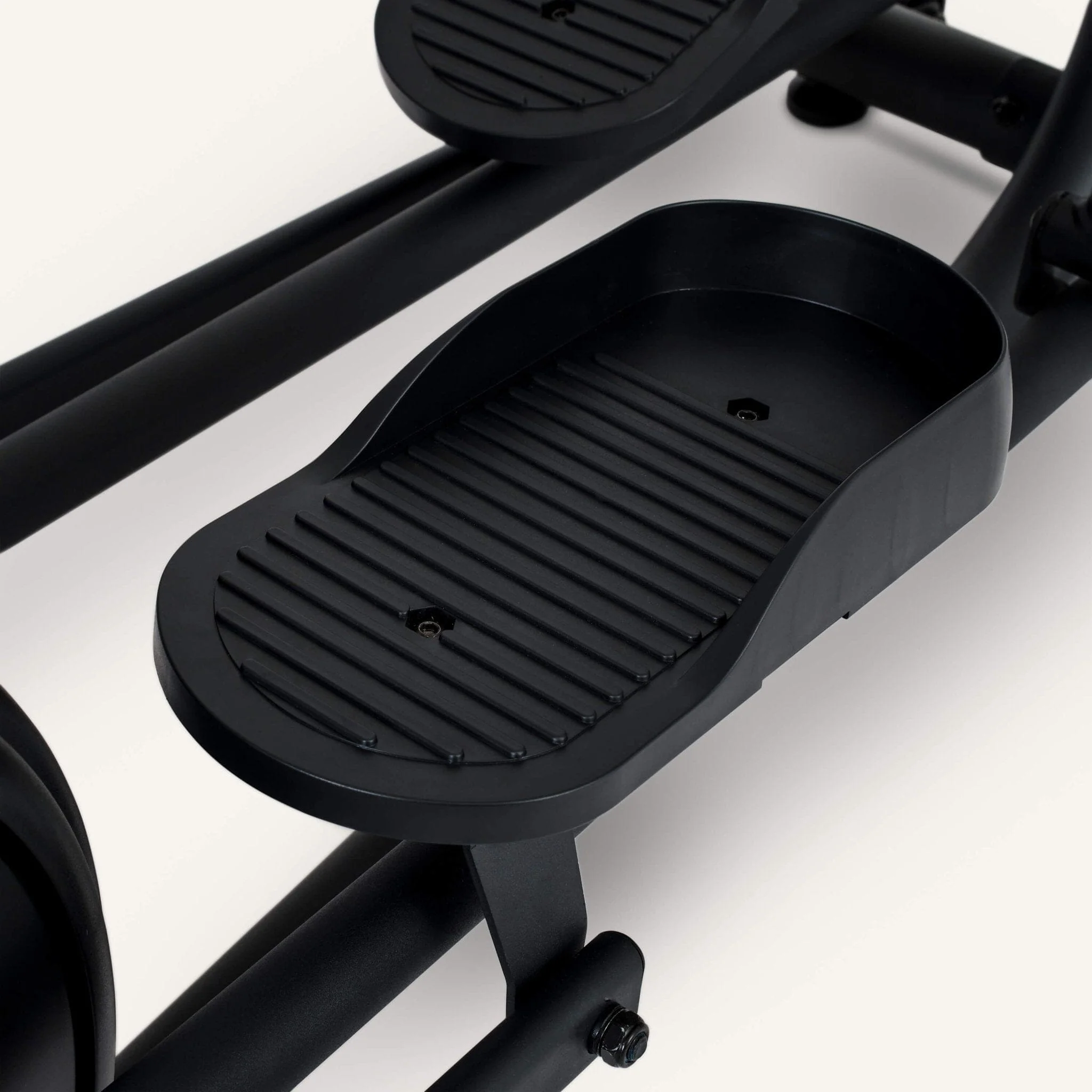DESIGN Crosstrainer mit App-Steuerung & 18 kg Schwungmasse - Image 7