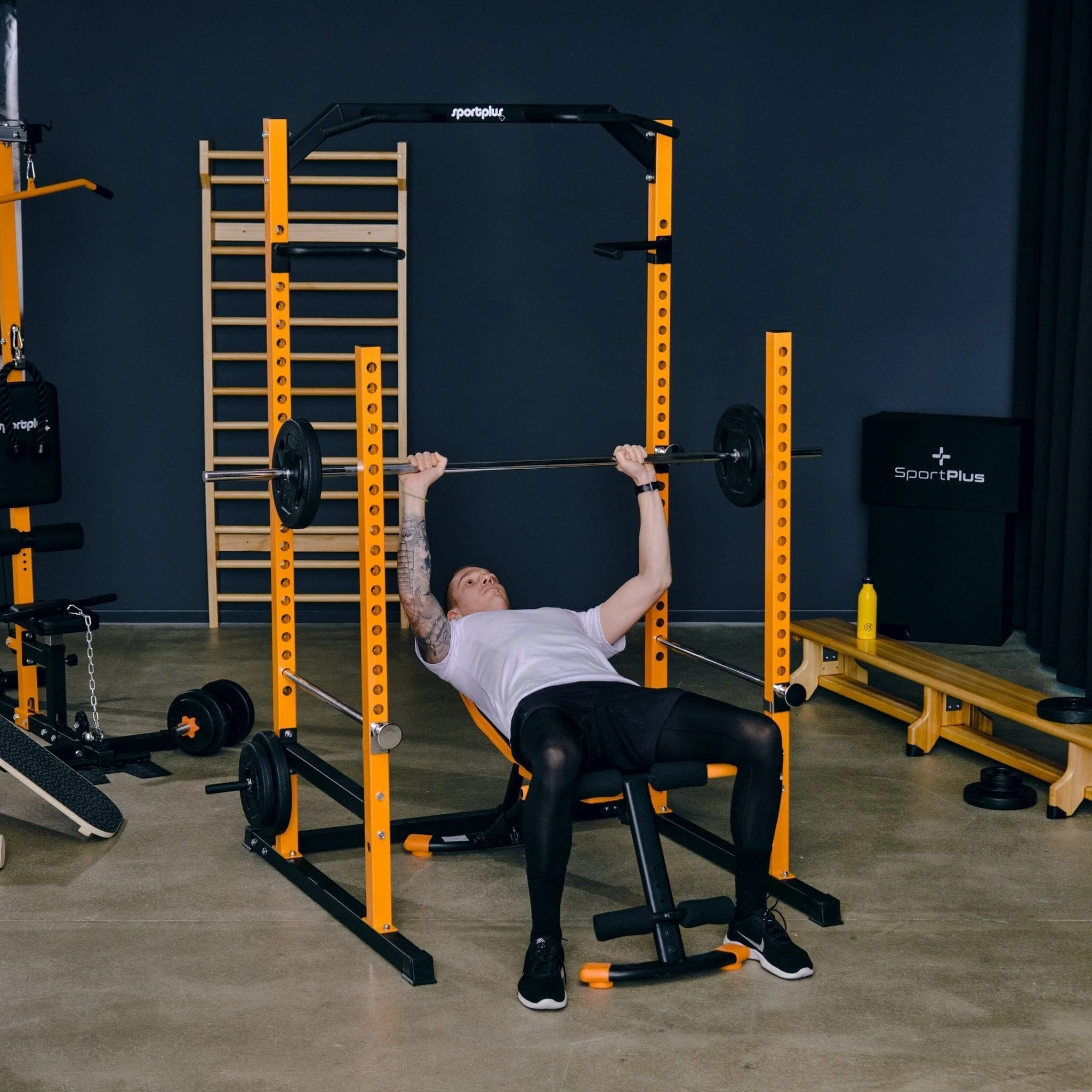Einstellbare Trainingsbank für Bizeps Curl, Bankdrücken & Sit-Ups - Image 2